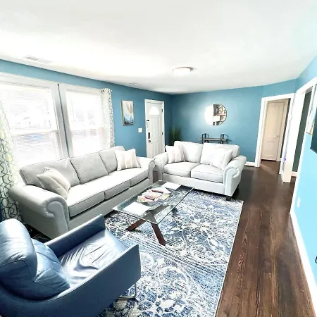 The Absolute Best Home Away From Home Pet Friendly!!!